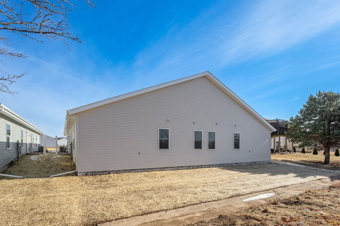 Photo of 588 Fuller Lane