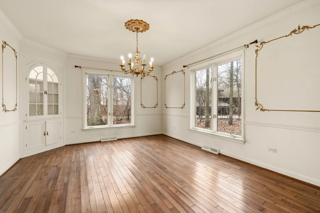 Photo of 30 Strauss Lane