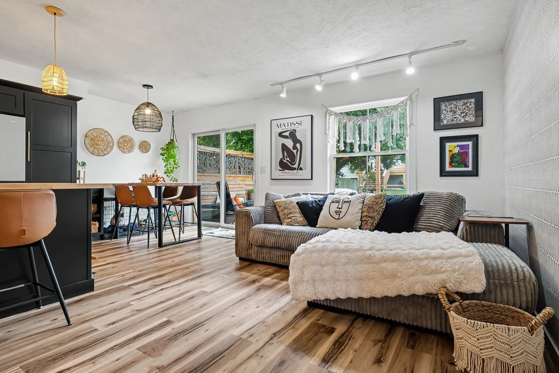 Photo of 2741 Arrowhead Drive