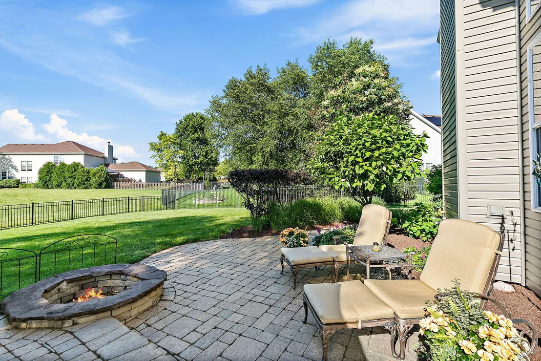 Photo of 2700 Oak Drive