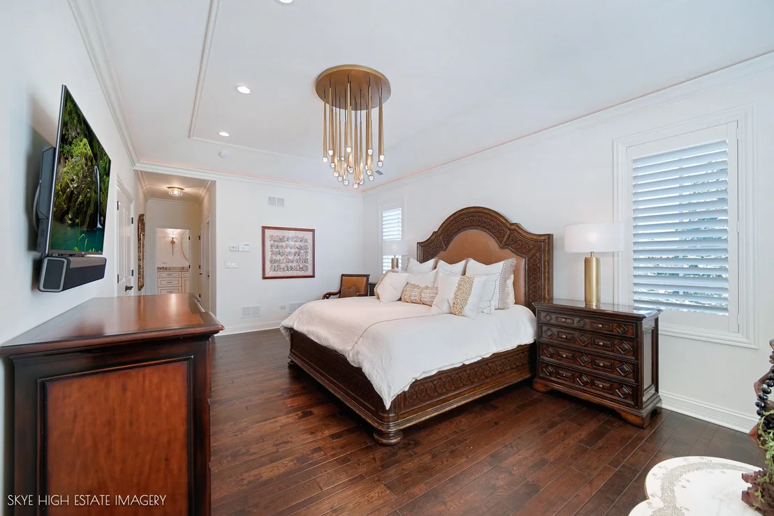 Photo of 1 Willowcrest Drive