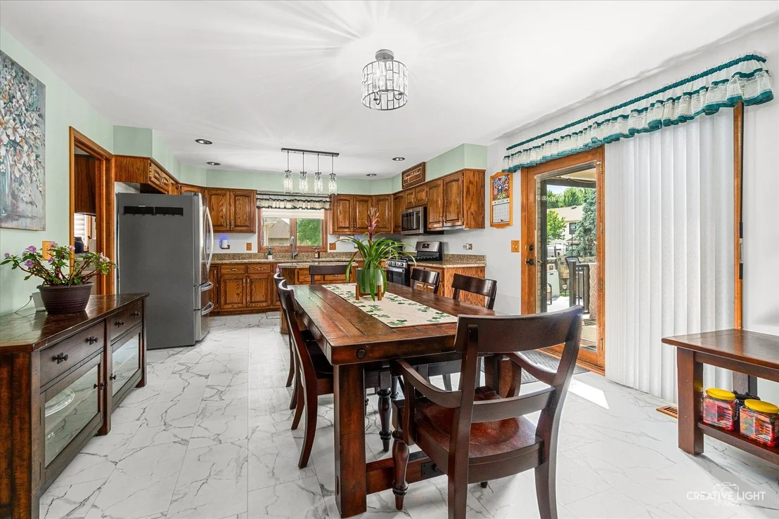 Photo of 413 Windsor Drive