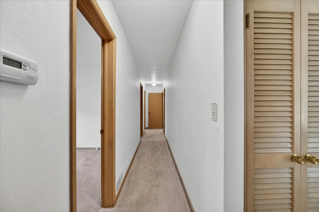 Photo of 404 Fairview Boulevard