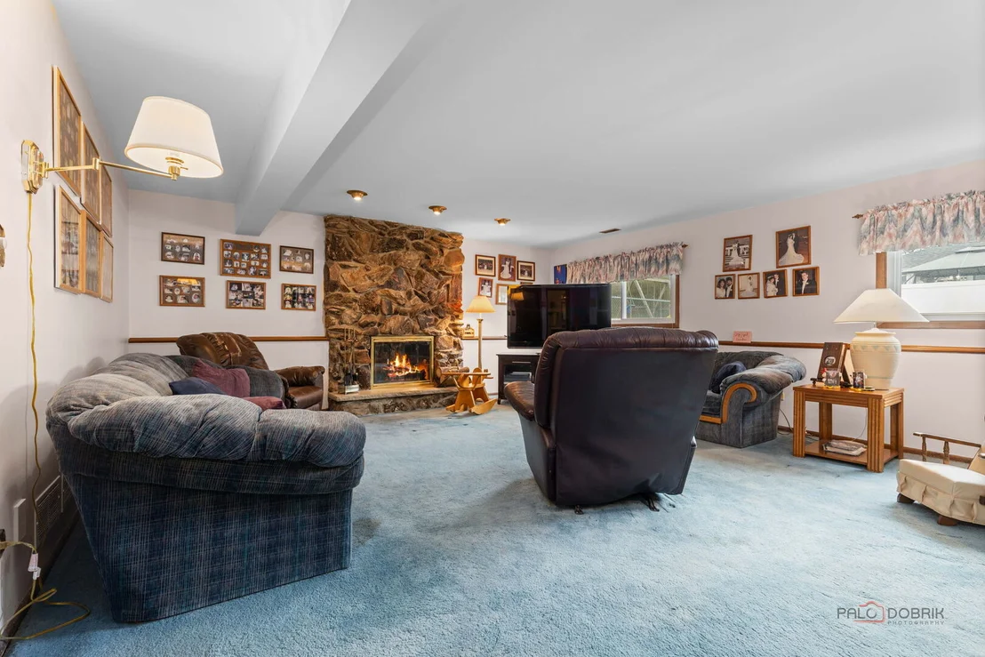 Photo of 1124 N Anvil Court