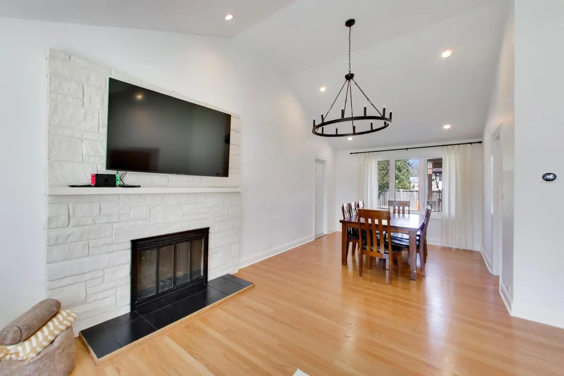 Photo of 1032 Heatherfield Lane