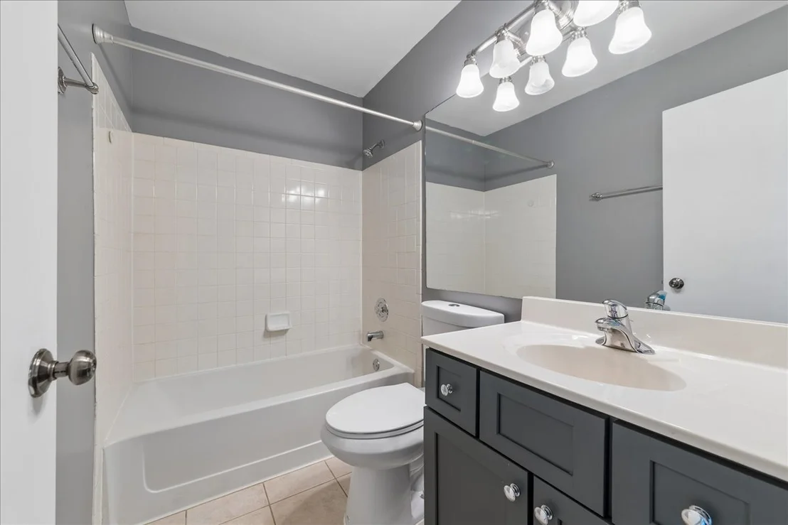 Photo of 1459 Golfview Drive