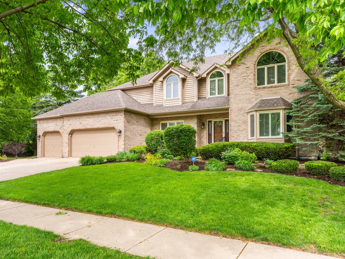 Photo of 1035 Sheringham Drive