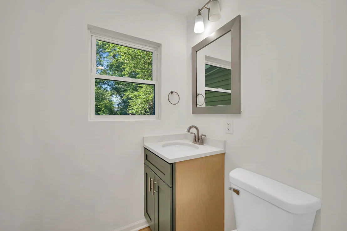 Photo of 403 W James Street