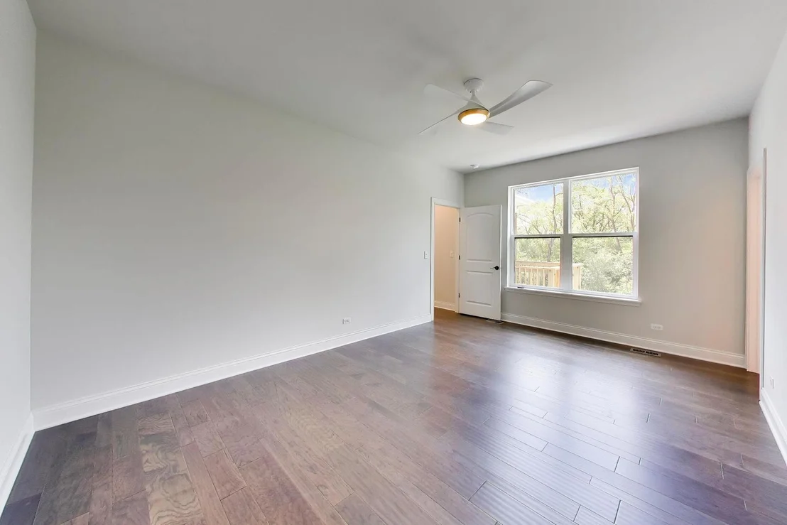 Photo of 495 CORA Lane
