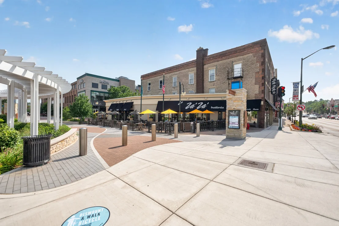 Photo of 321 Brownstone Drive