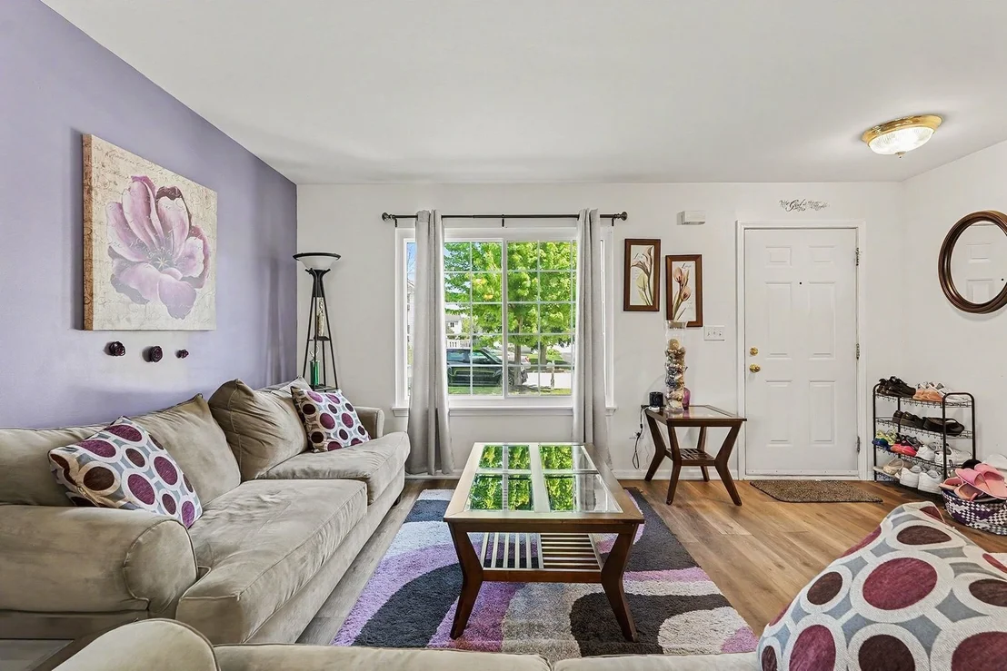 Photo of 2913 Meadowview Lane