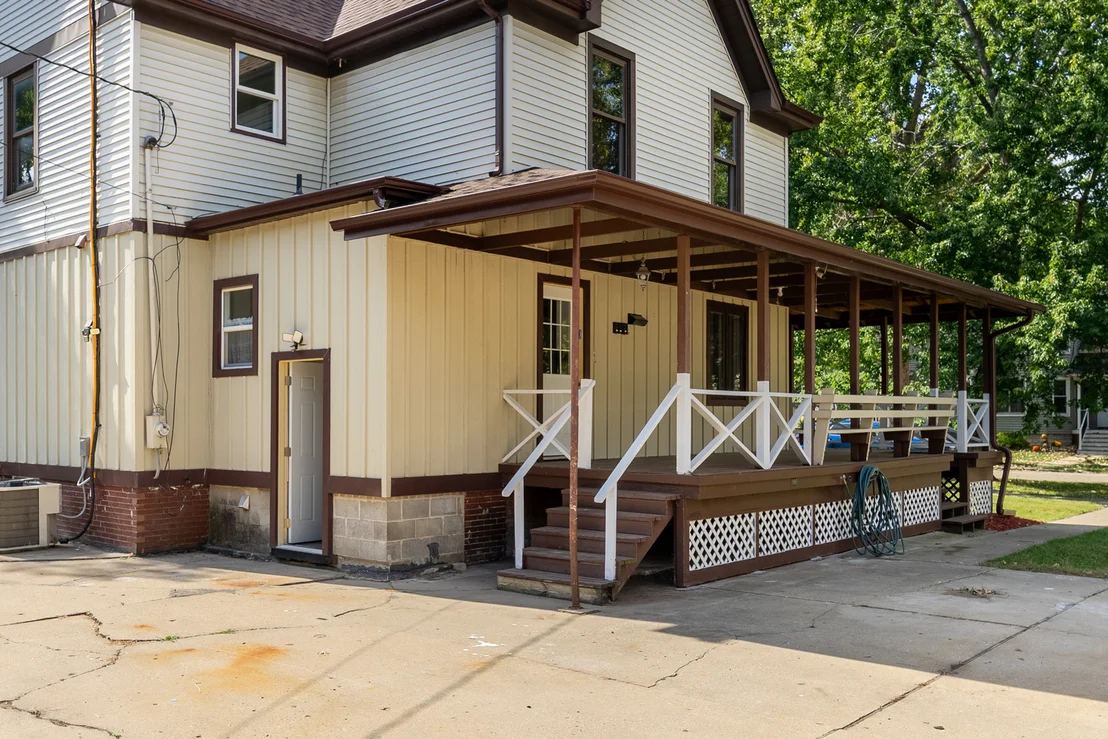 Photo of 1110 5th Street