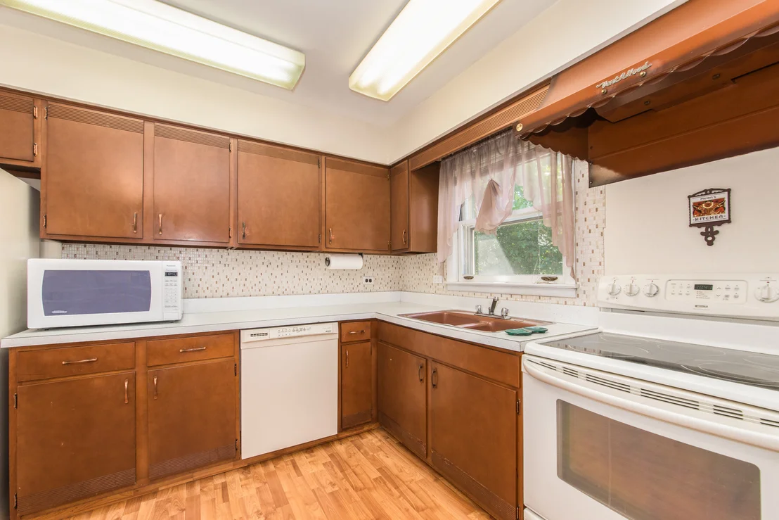 Photo of 1469 Webster Lane