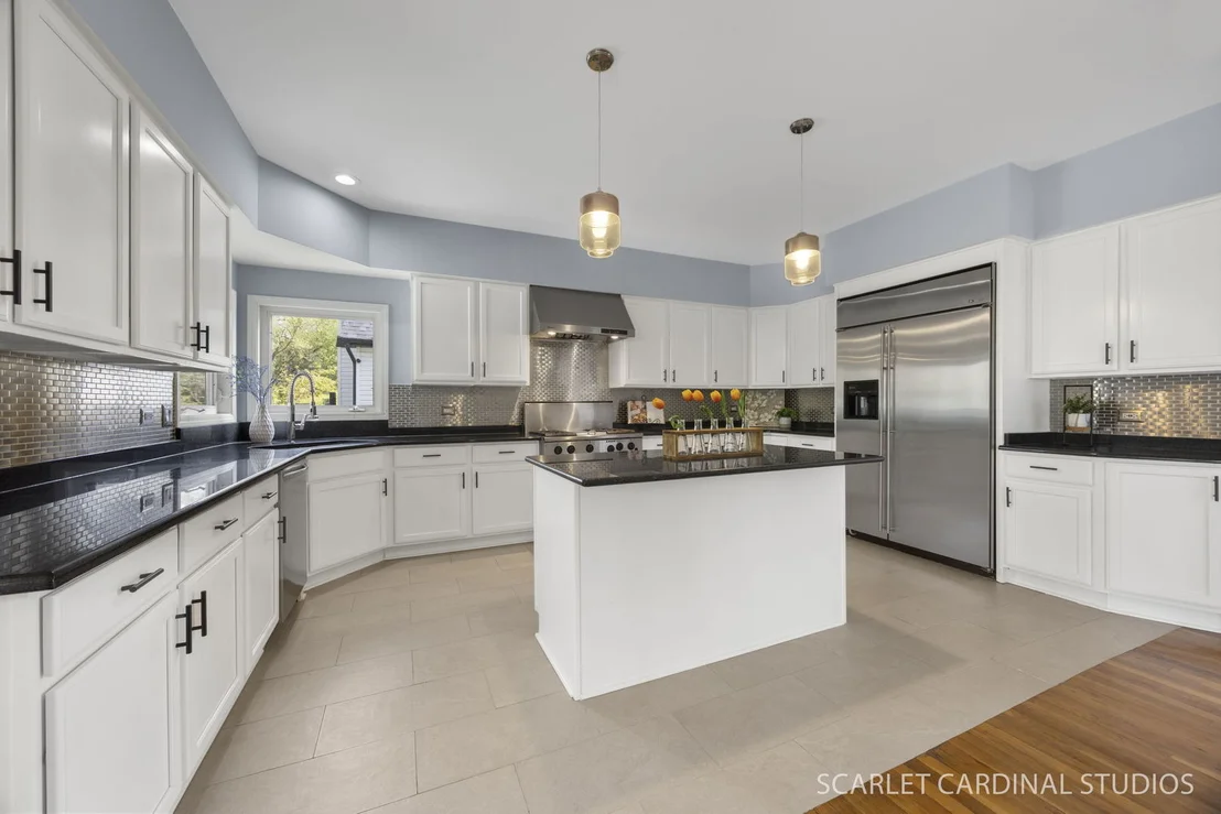 Photo of 2494 Adamsway Drive
