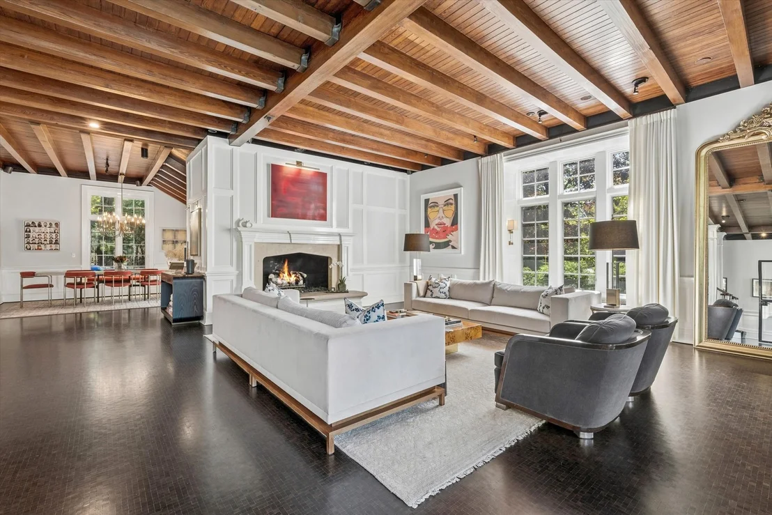 Photo of 1319 Forest Avenue