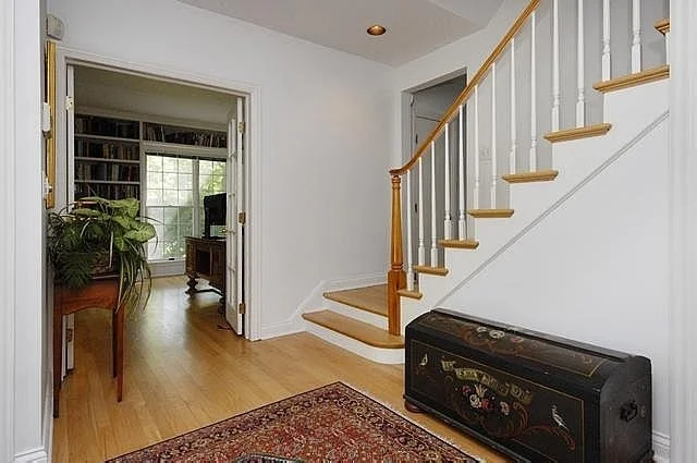 Photo of 330 CEDAR Street