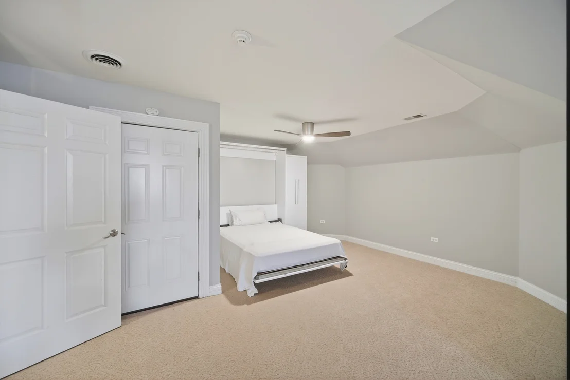 Photo of 70 Forest Avenue