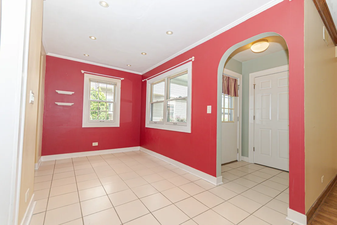 Photo of 335 Oak Street