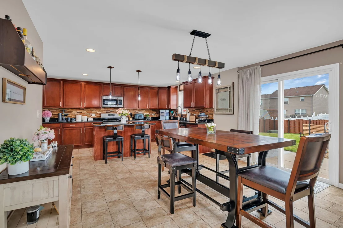 Photo of 628 Turnbury Drive