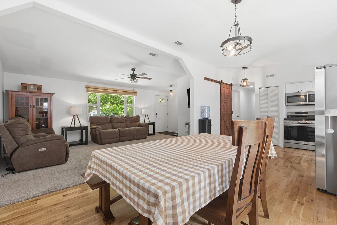 Photo of 462 Old Hickory Road