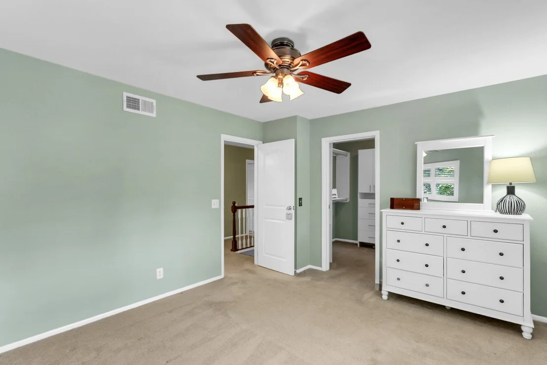 Photo of 1 Lake Park Road