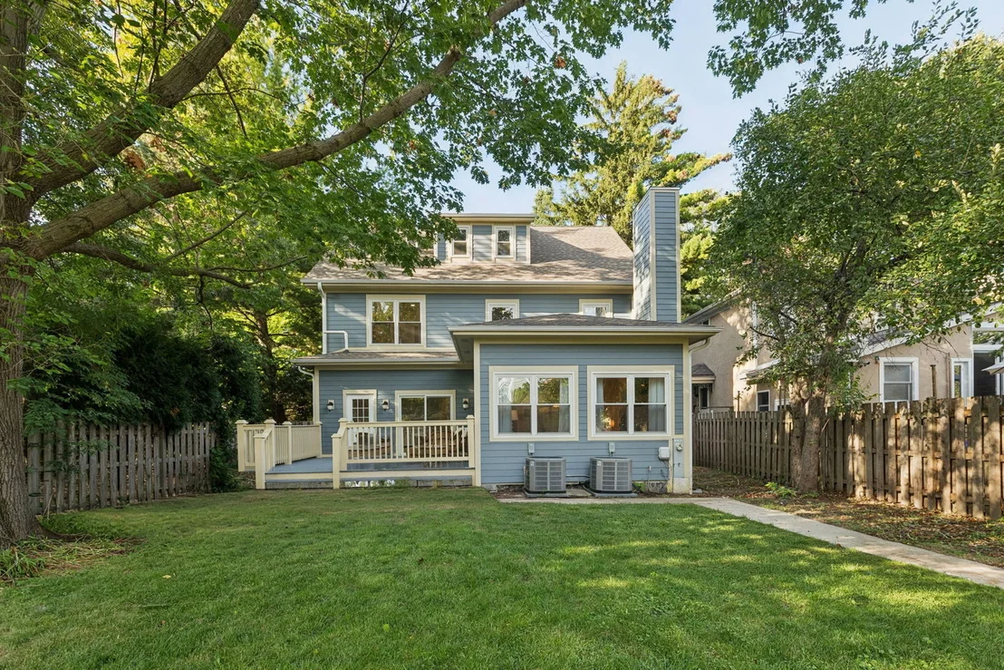 Photo of 2412 Noyes Street