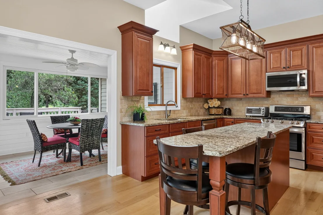 Photo of 2189 Hidden Valley Drive