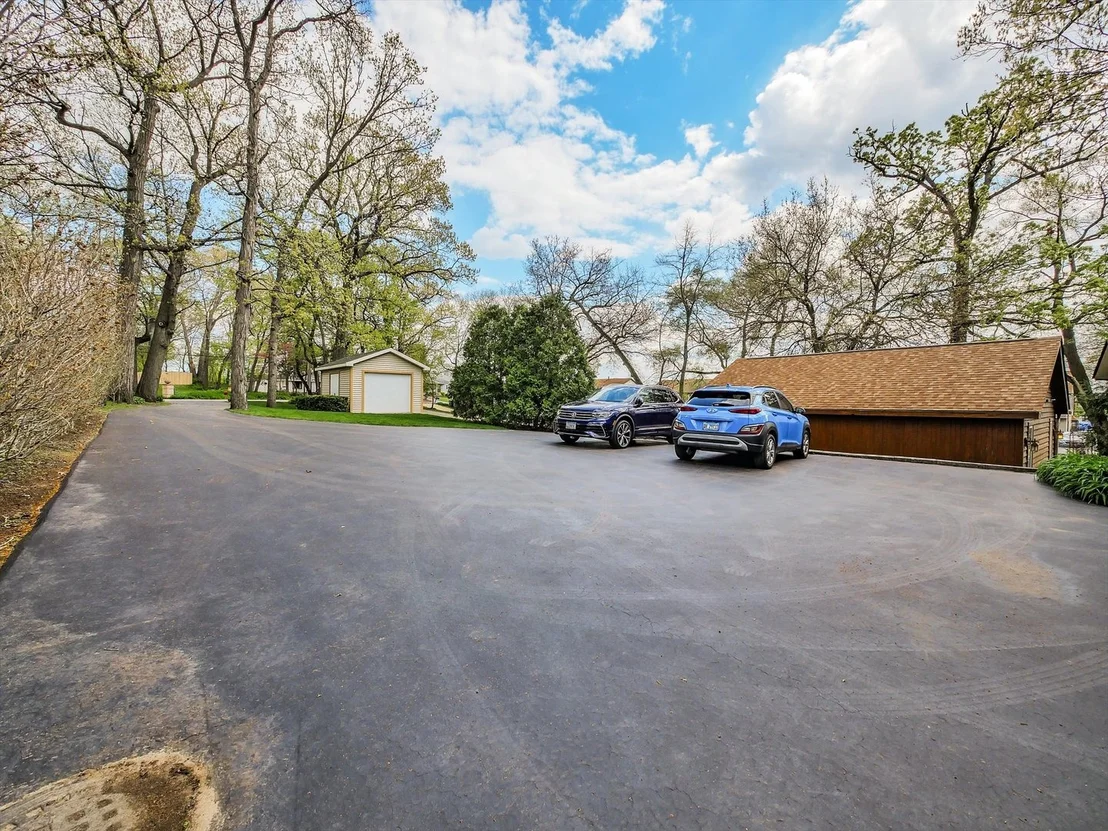 Photo of 140 Eagle Point Road