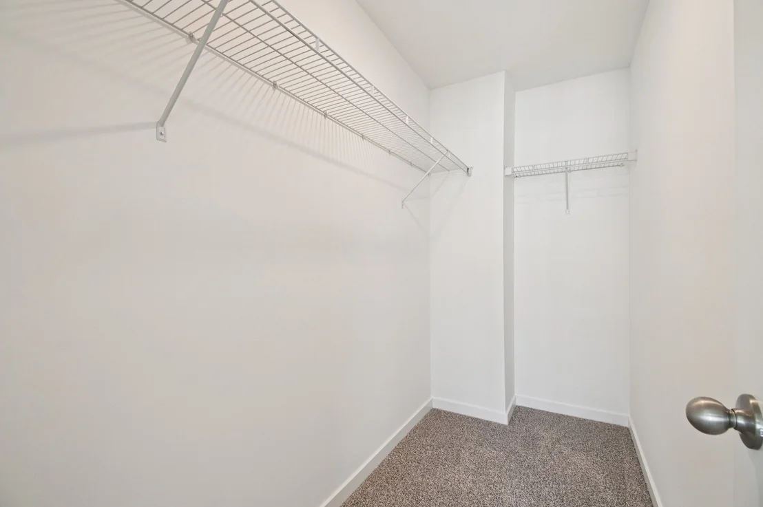 Photo of 1299 Foxglove Drive