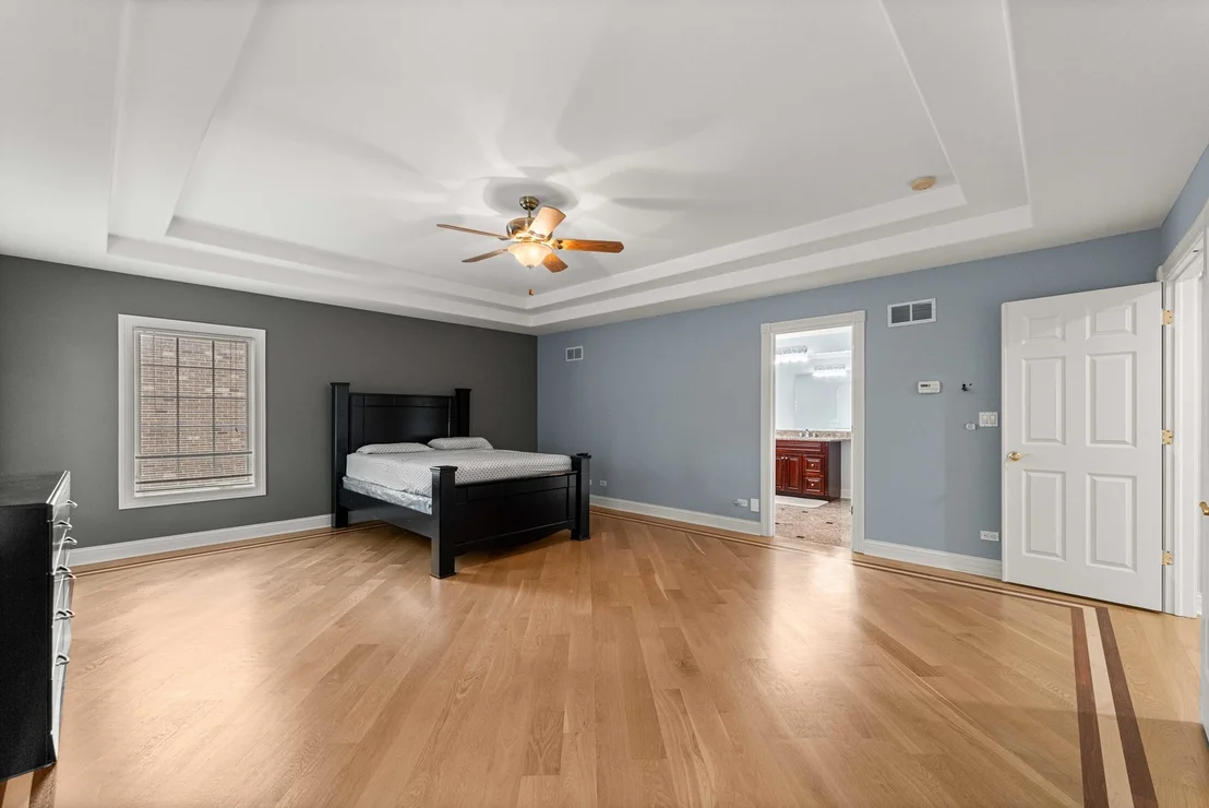Photo of 281 N Forest Drive