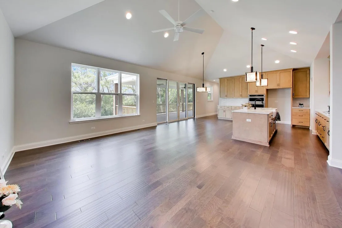 Photo of 495 CORA Lane