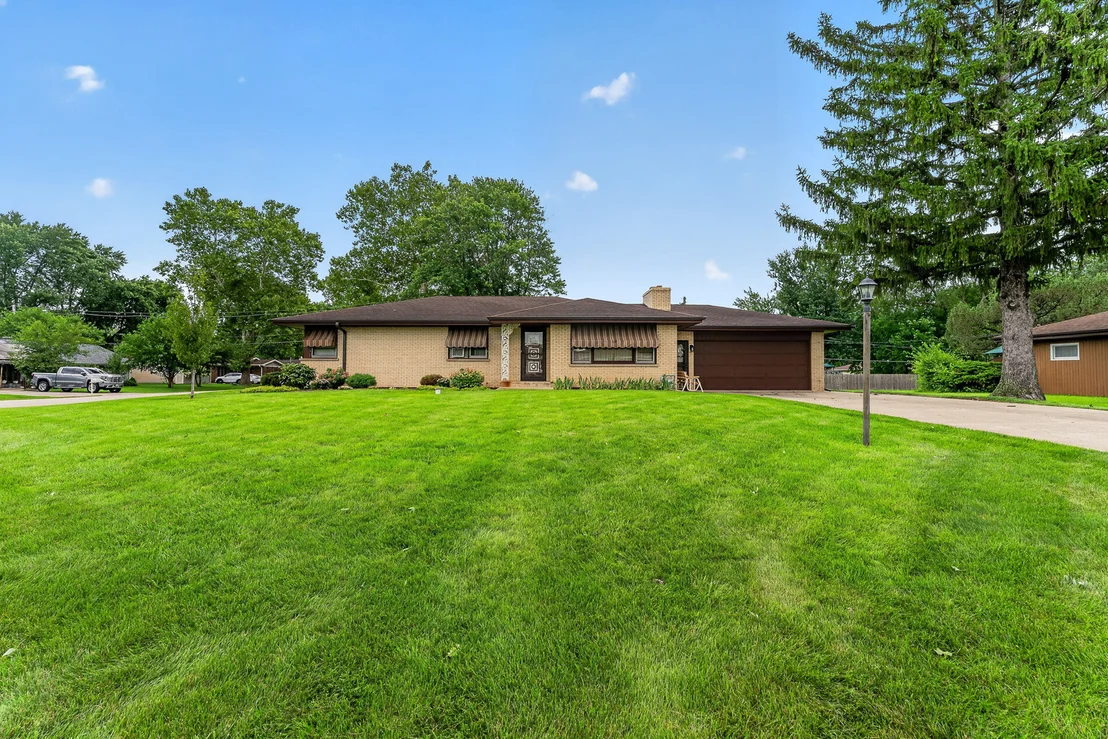 Photo of 3300 Pinecrest Drive
