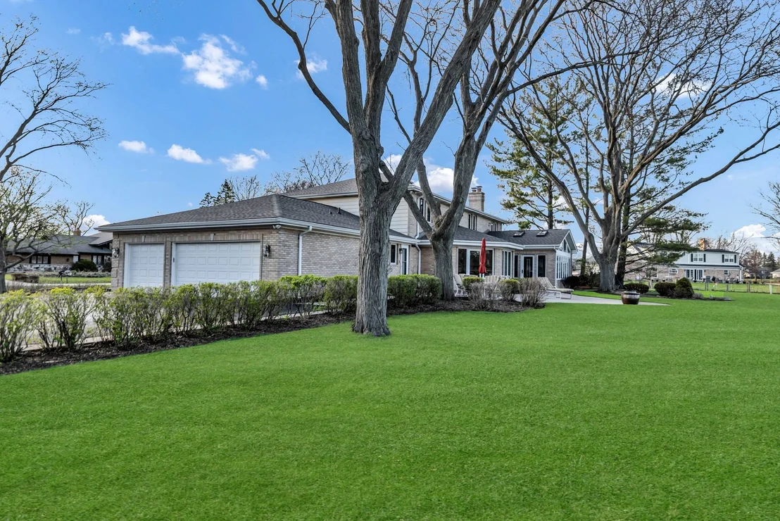 Photo of 2321 Coach Road