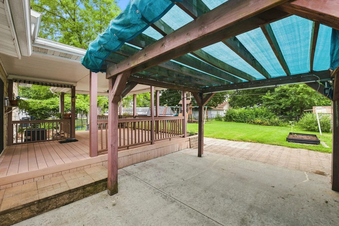 Photo of 415 Maple Drive
