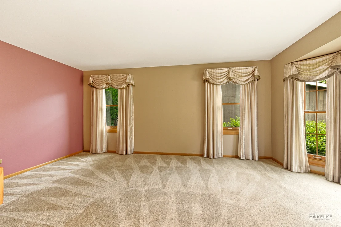 Photo of 2340 Ridgewood Road