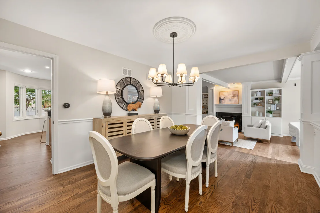 Photo of 301 Willow Lane