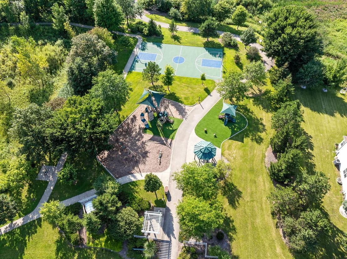 Photo of 1707 Pondview Drive