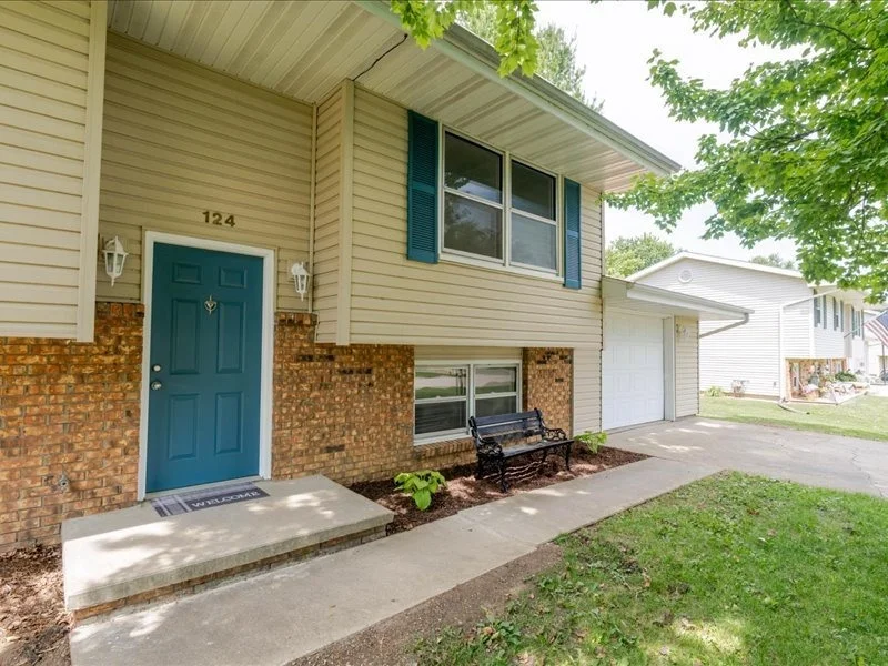 Photo of 124 Hilton Drive