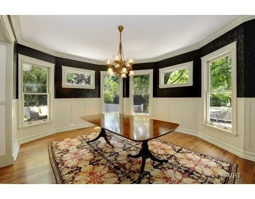 Photo of 611 forest Avenue