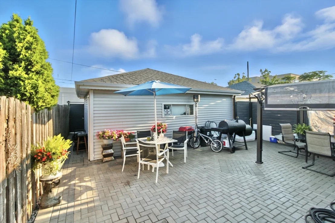 Photo of 7051 W 64th Place