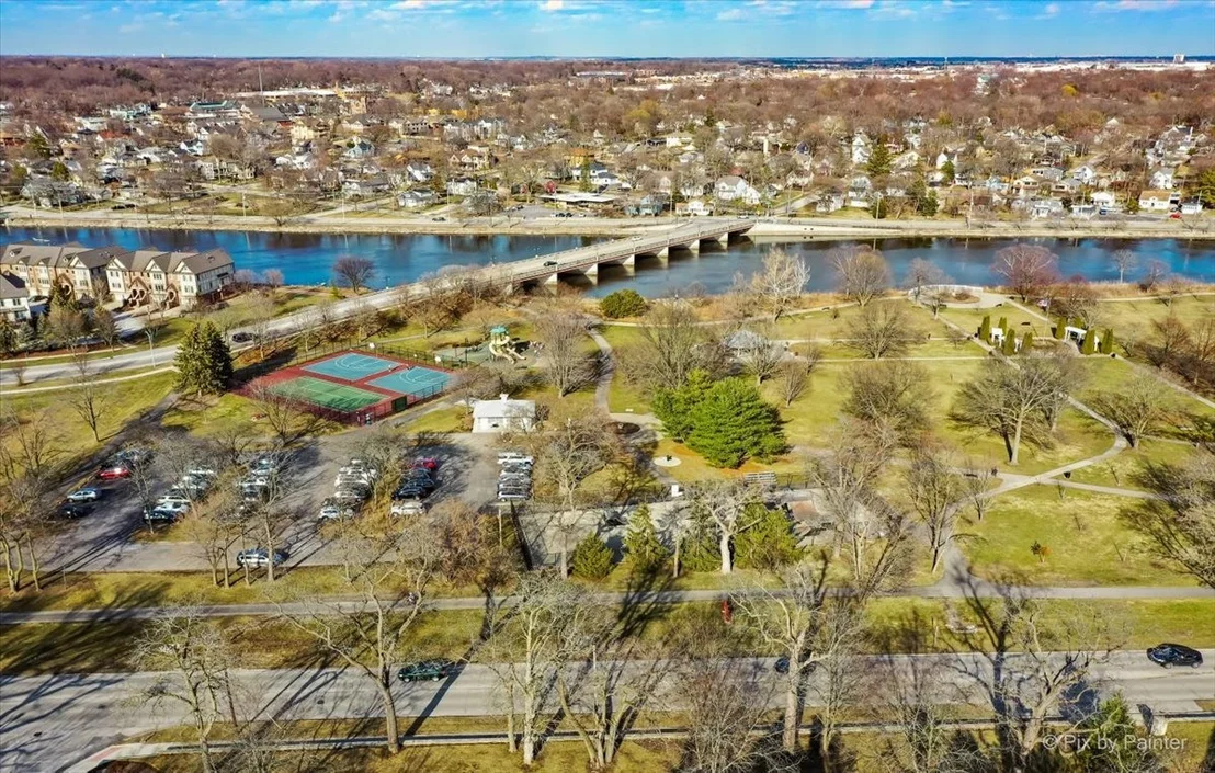 Photo of 924 Viewpointe Drive