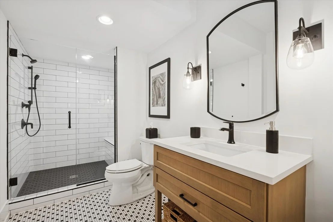 Photo of 1108 Spruce Drive