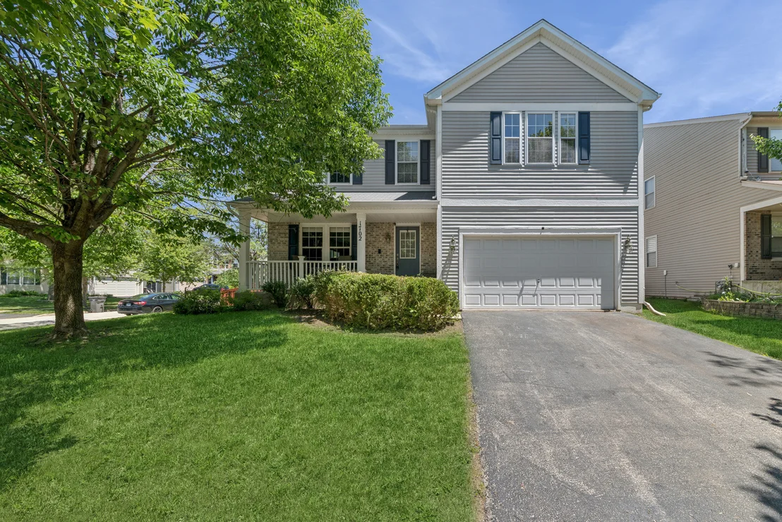 Photo of 1702 Stonegate Drive