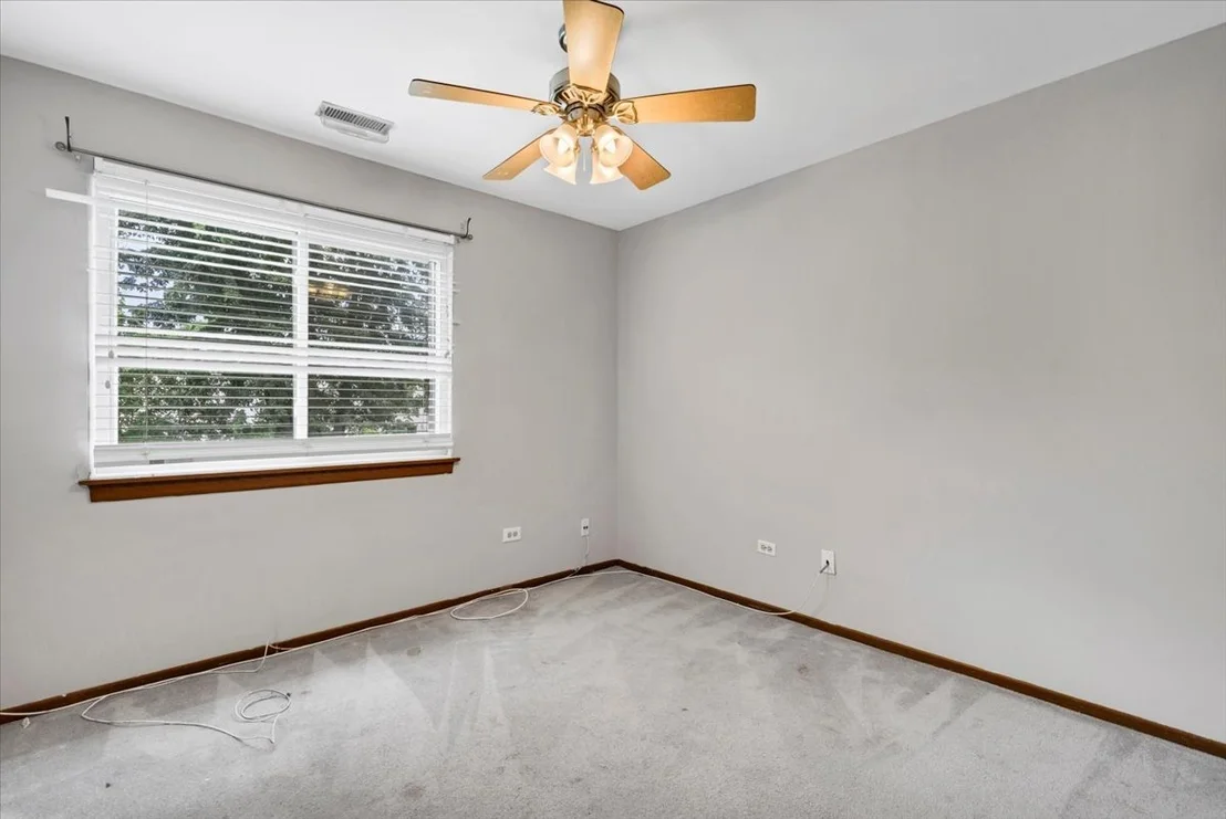 Photo of 912 MANCHESTER Circle