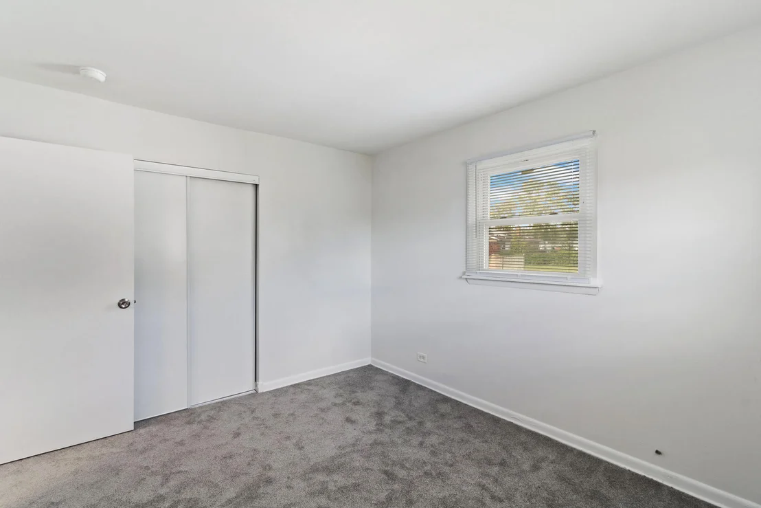 Photo of 1848 W 163rd Street