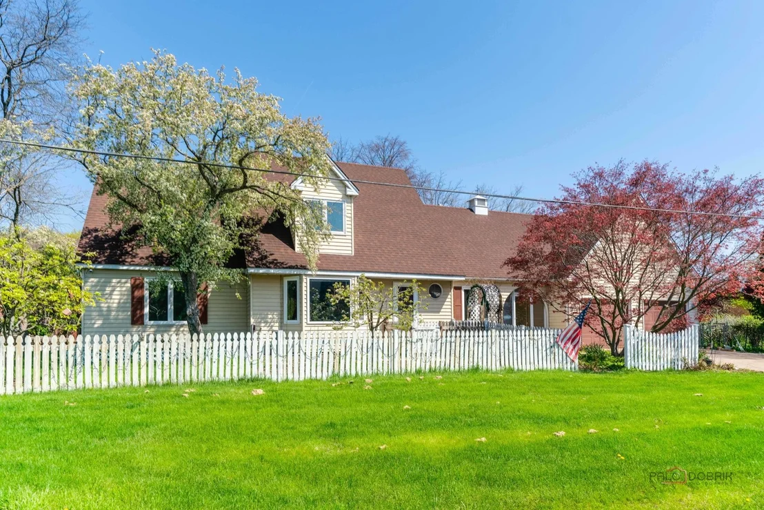 Photo of 807 Burris Avenue