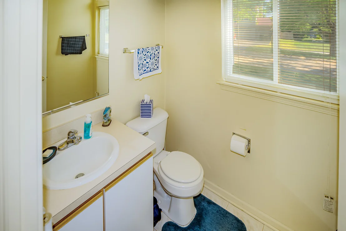 Photo of 384 S Clearview Circle