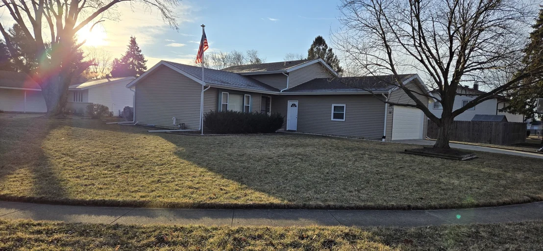 Photo of 110 N Ashland Drive