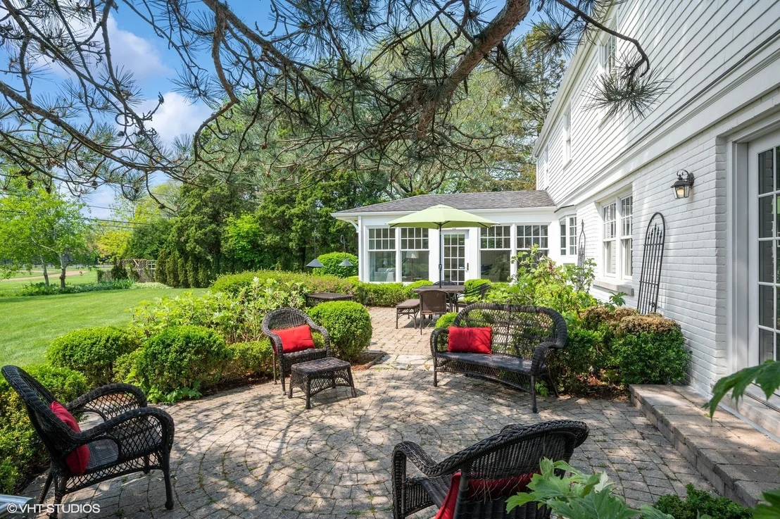 Photo of 2547 Marian Lane