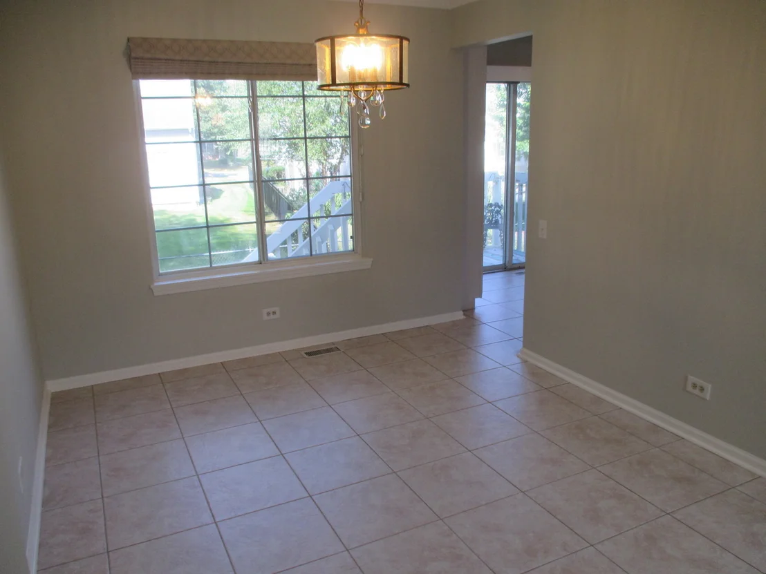 Photo of 500 Rose Lane